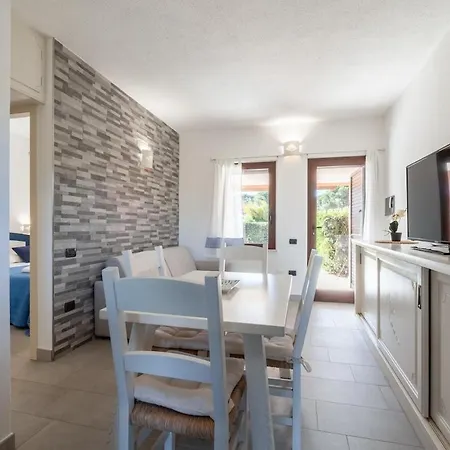 2 Minute Walk To The Sea-new, Modern With Air Conditioning 아파트 코스타 레이
